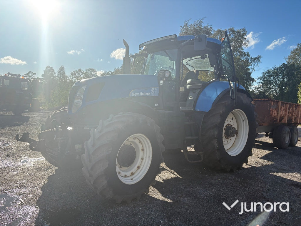 Traktor - New Holland T7040 - 장궤형 트랙터 : 사진 3 Traktor - New Holland T7040 - 장궤형 트랙터 : 사진 3