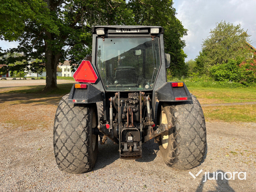 Traktor Valmet 455-4 - 장궤형 트랙터 : 사진 5 Traktor Valmet 455-4 - 장궤형 트랙터 : 사진 5