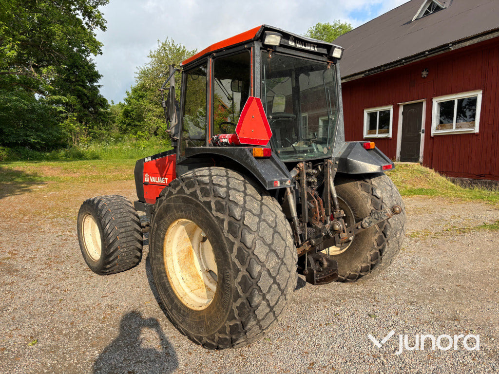 Traktor Valmet 455-4 - 장궤형 트랙터 : 사진 4 Traktor Valmet 455-4 - 장궤형 트랙터 : 사진 4
