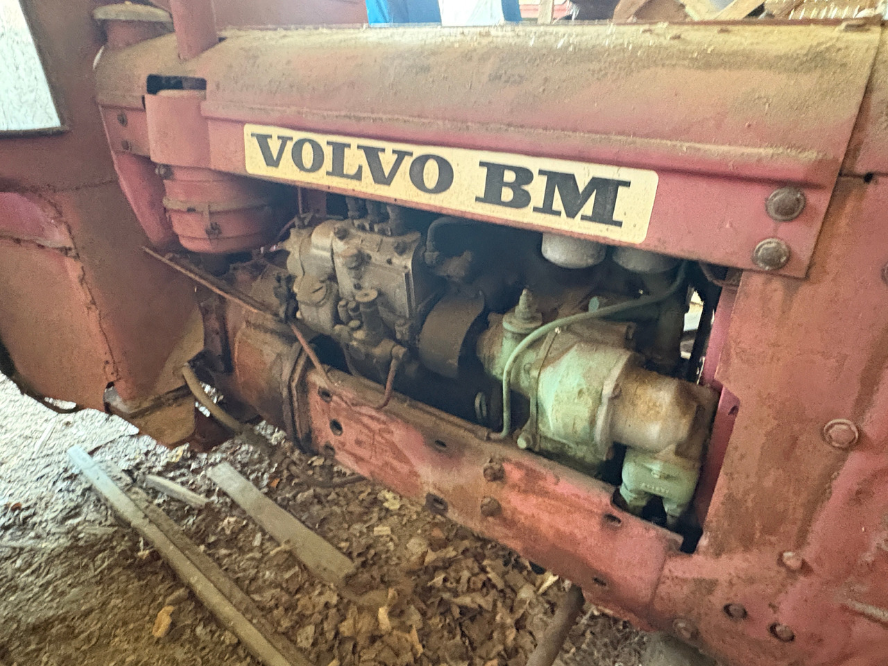 Volvo BM 350 - Årsmodell 1959 - 장궤형 트랙터 : 사진 4 Volvo BM 350 - Årsmodell 1959 - 장궤형 트랙터 : 사진 4