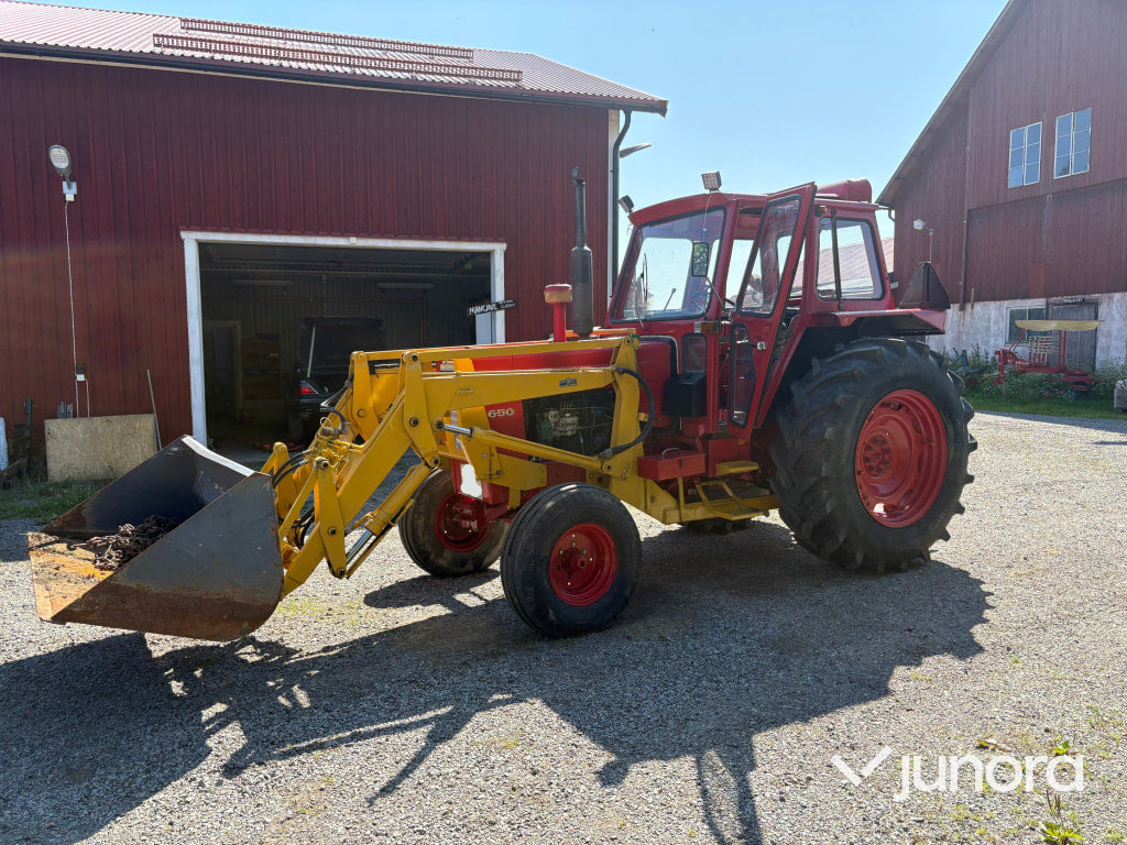 Volvo BM 650 - 장궤형 트랙터 : 사진 1 Volvo BM 650 - 장궤형 트랙터 : 사진 1