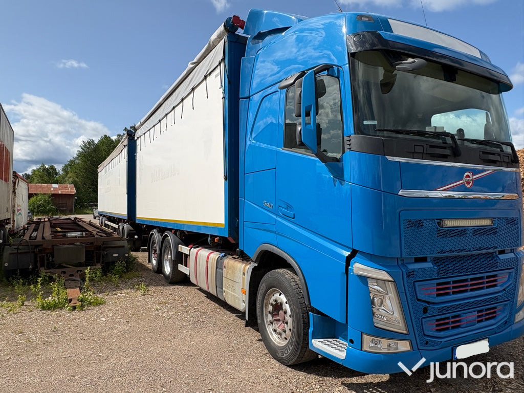 Volvo lastbil med släp - 박스 트럭 : 사진 3 Volvo lastbil med släp - 박스 트럭 : 사진 3