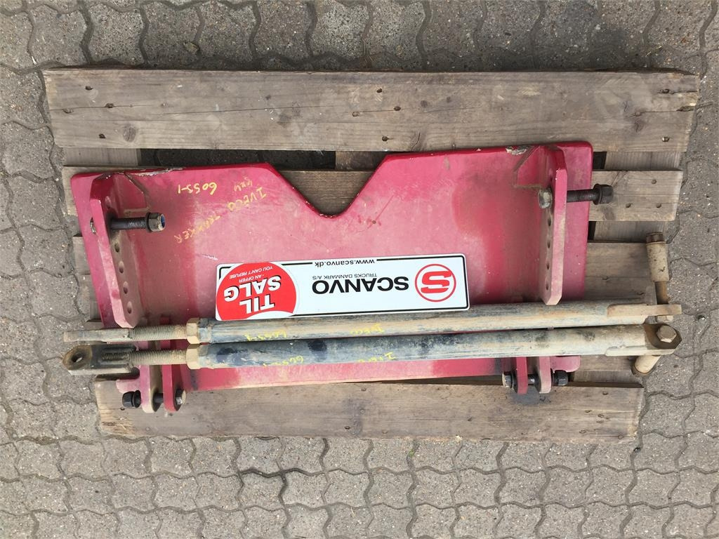 Iveco Trakker - Sneplovsudstyr  - 부착물 지자체/ 특수 차량 용 : 사진 2 Iveco Trakker - Sneplovsudstyr  - 부착물 지자체/ 특수 차량 용 : 사진 2