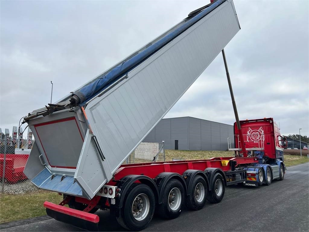 Langendorf 36 m3 4 akslet SKA 36 alu tiptrailer - 덤프 세미 트레일러 : 사진 1 Langendorf 36 m3 4 akslet SKA 36 alu tiptrailer - 덤프 세미 트레일러 : 사진 1