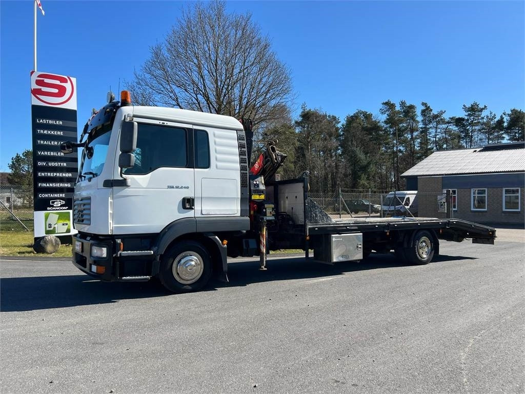 MAN TGL 12-240 4x2 BL - Fassi kran - 자동 운반 장치 트럭 : 사진 1 MAN TGL 12-240 4x2 BL - Fassi kran - 자동 운반 장치 트럭 : 사진 1