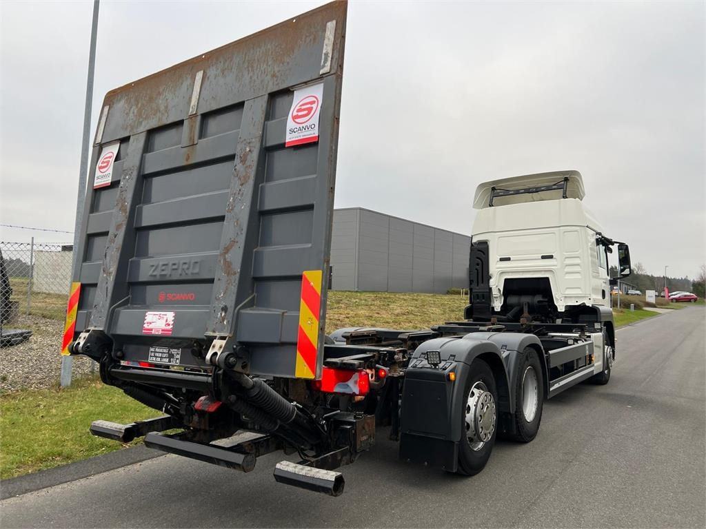 MAN TGS 26-500 6x2-4 LL - 컨테이너 운반 장치/ 스와프 보디 트럭 : 사진 3 MAN TGS 26-500 6x2-4 LL - 컨테이너 운반 장치/ 스와프 보디 트럭 : 사진 3