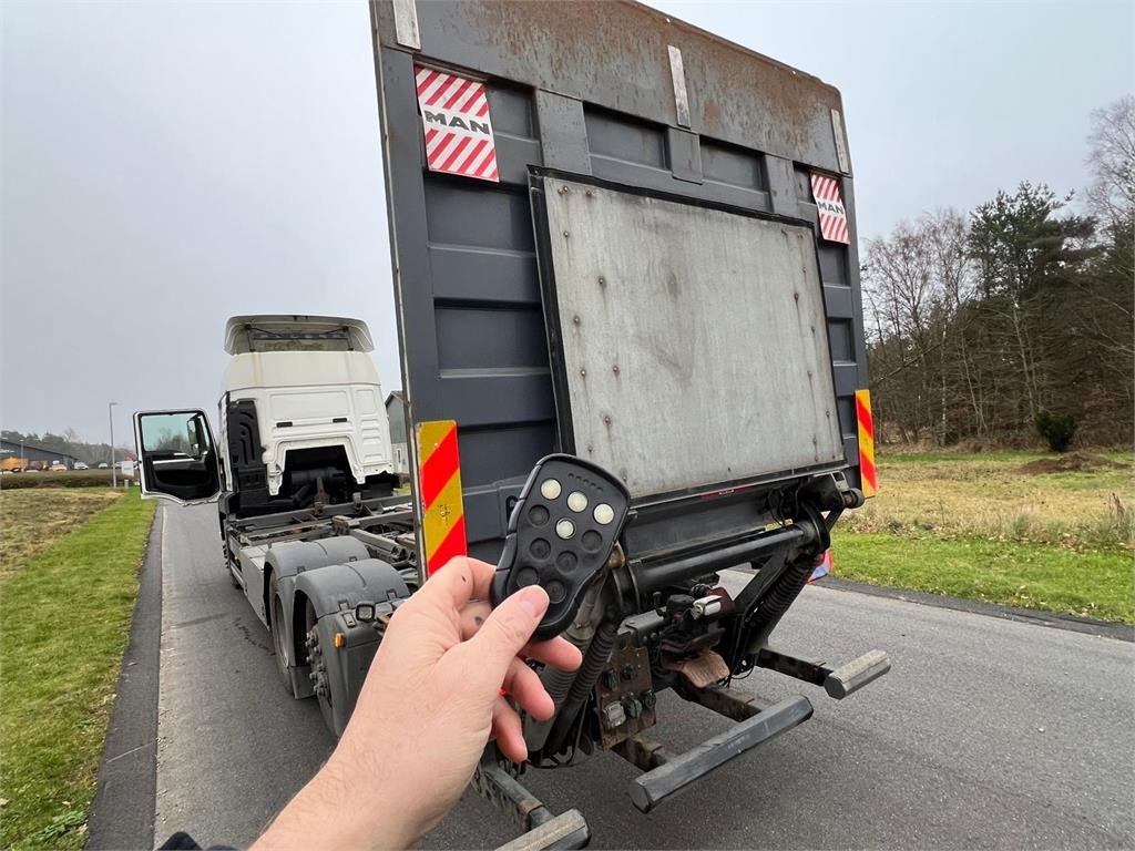 MAN TGS 26-500 6x2-4 LL - 컨테이너 운반 장치/ 스와프 보디 트럭 : 사진 5 MAN TGS 26-500 6x2-4 LL - 컨테이너 운반 장치/ 스와프 보디 트럭 : 사진 5