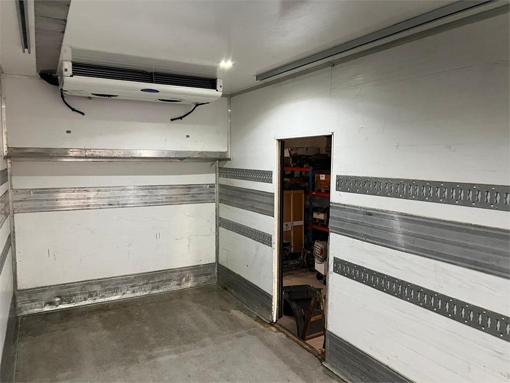 Mercedes-Benz Actros 2530 L 6x2*4 - 냉동탑차 : 사진 4 Mercedes-Benz Actros 2530 L 6x2*4 - 냉동탑차 : 사진 4