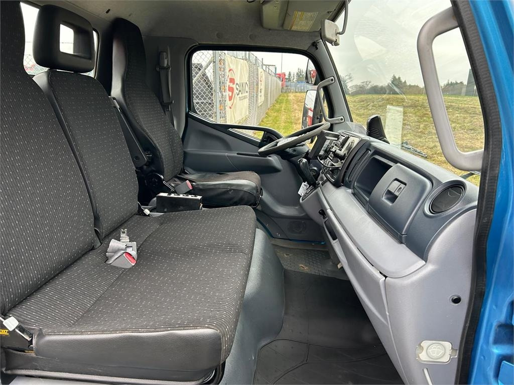 Mitsubishi Fuso CANTER 9C150 - 후크 리프트 트럭 : 사진 5 Mitsubishi Fuso CANTER 9C150 - 후크 리프트 트럭 : 사진 5