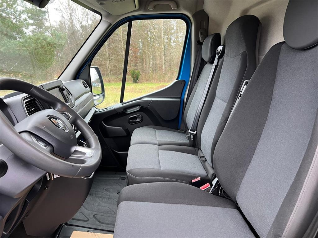 패널 밴 Renault Master 2.3 DCI 165 Rwd Twin L3H3 : 사진 12 패널 밴 Renault Master 2.3 DCI 165 Rwd Twin L3H3 : 사진 12