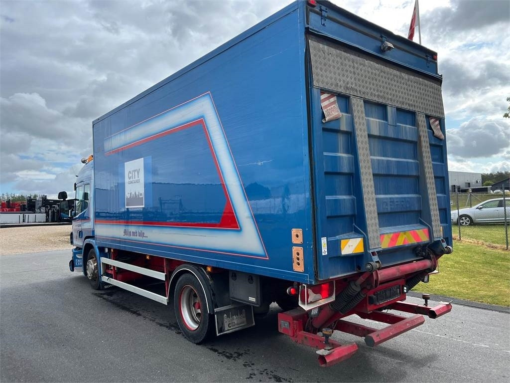 Scania P320 DB 4x2 MLB - low entry - 박스 트럭 : 사진 5 Scania P320 DB 4x2 MLB - low entry - 박스 트럭 : 사진 5