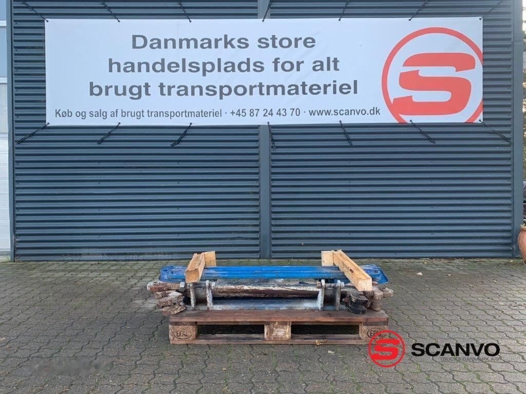 퀵 커플러 Scania Sneplovsbeslag  for Scania R560 snow removal machine : 사진 1