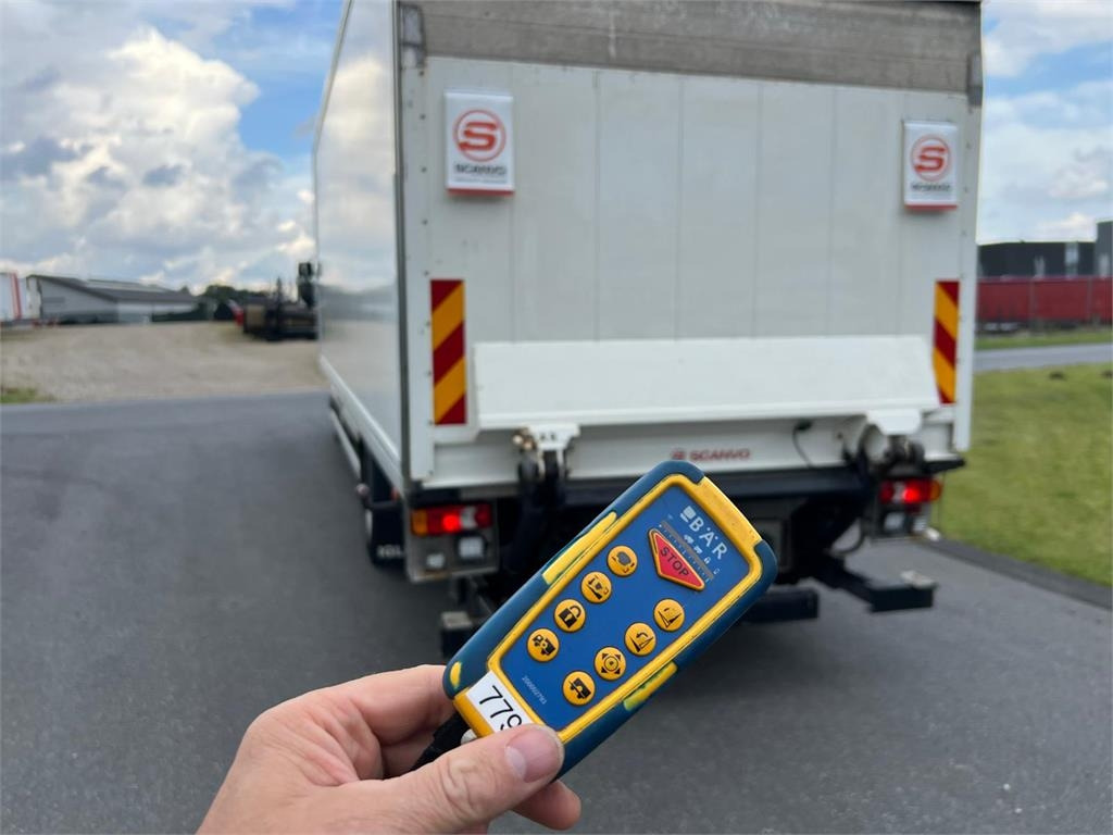 Volvo FL 250 16 ton - 냉동탑차 : 사진 4 Volvo FL 250 16 ton - 냉동탑차 : 사진 4