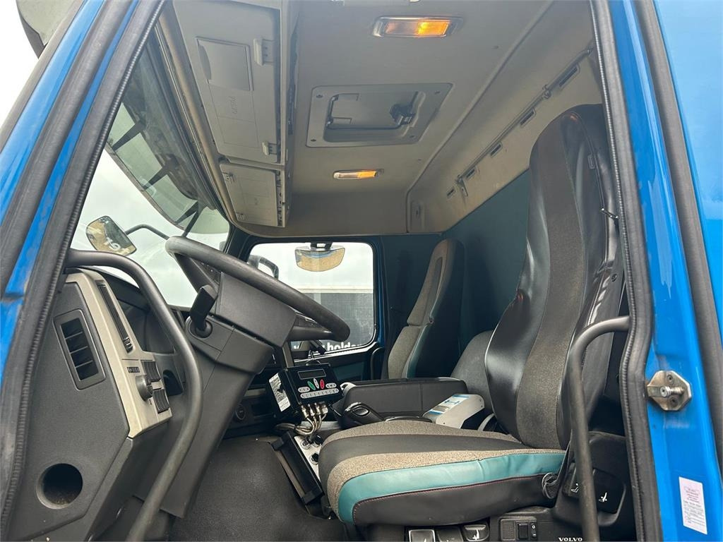 Volvo FM420 8x2*6 Trippel NTM 25m3 - 쓰레기차 : 사진 5 Volvo FM420 8x2*6 Trippel NTM 25m3 - 쓰레기차 : 사진 5