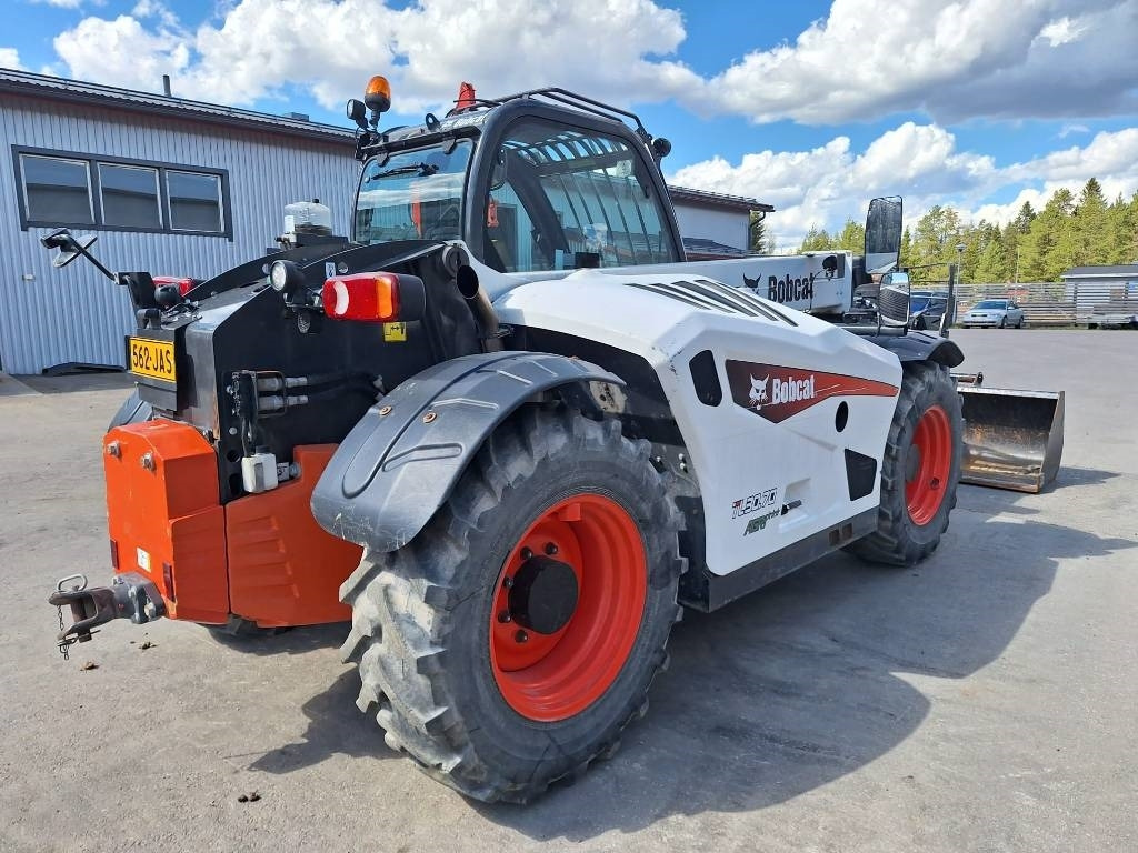 Bobcat TL30.70 KUROTTAJA - 텔레스코픽 핸들러 : 사진 4 Bobcat TL30.70 KUROTTAJA - 텔레스코픽 핸들러 : 사진 4