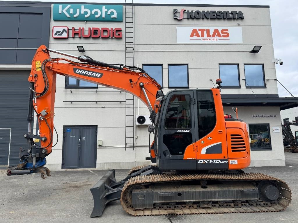 Doosan DX 140 LCR-5 Pyörittäjällä - 크롤러 굴삭기 : 사진 1 Doosan DX 140 LCR-5 Pyörittäjällä - 크롤러 굴삭기 : 사진 1