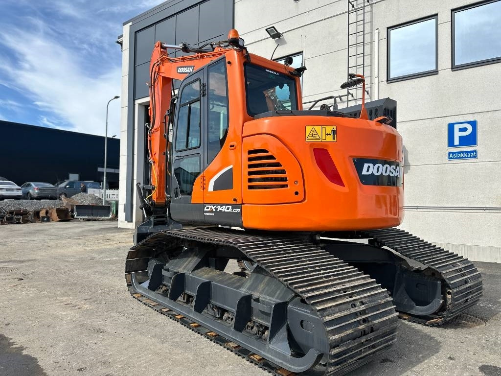 Doosan DX 140 LCR-5 metsäalusta - 크롤러 굴삭기 : 사진 2 Doosan DX 140 LCR-5 metsäalusta - 크롤러 굴삭기 : 사진 2