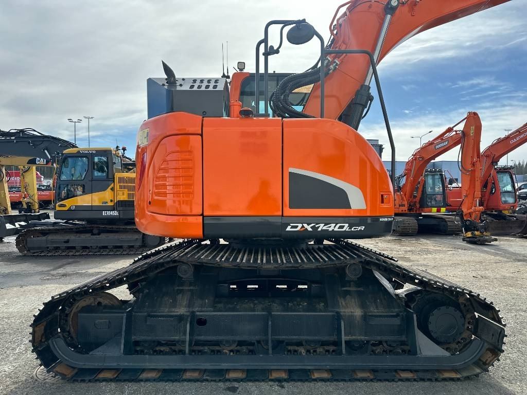 Doosan DX 140 LCR-5 metsäalusta - 크롤러 굴삭기 : 사진 5 Doosan DX 140 LCR-5 metsäalusta - 크롤러 굴삭기 : 사진 5