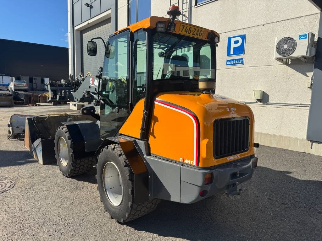 GiANT V 6004 T - 수확기 : 사진 5 GiANT V 6004 T - 수확기 : 사진 5