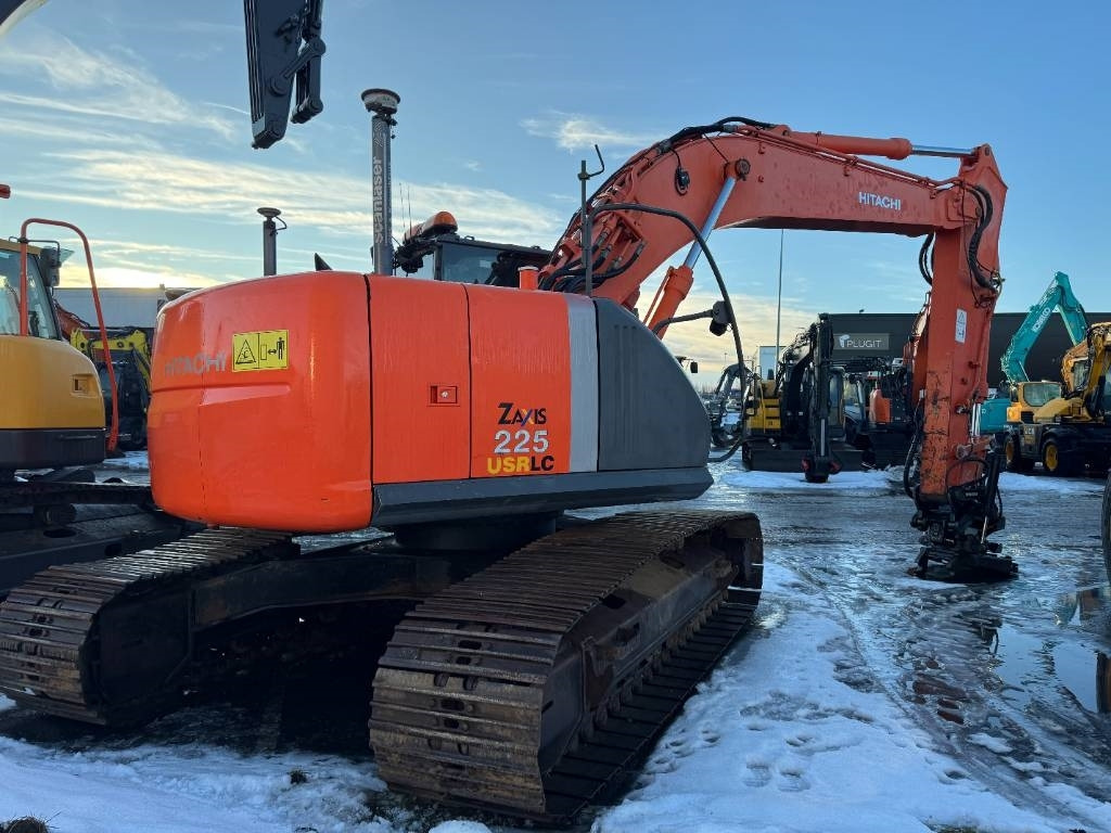 Hitachi Myyty! ZX225USRLC-3 - 크롤러 굴삭기 : 사진 4 Hitachi Myyty! ZX225USRLC-3 - 크롤러 굴삭기 : 사진 4