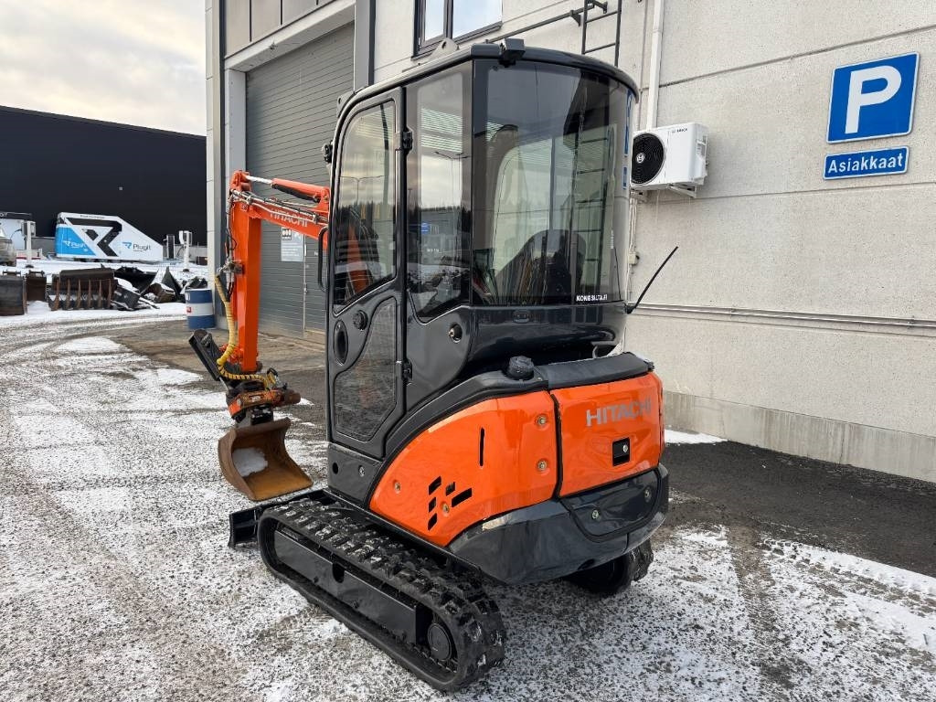 Hitachi ZX 18-3 CLR Kallistaja ja pyöritys - 미니 굴삭기 : 사진 3 Hitachi ZX 18-3 CLR Kallistaja ja pyöritys - 미니 굴삭기 : 사진 3