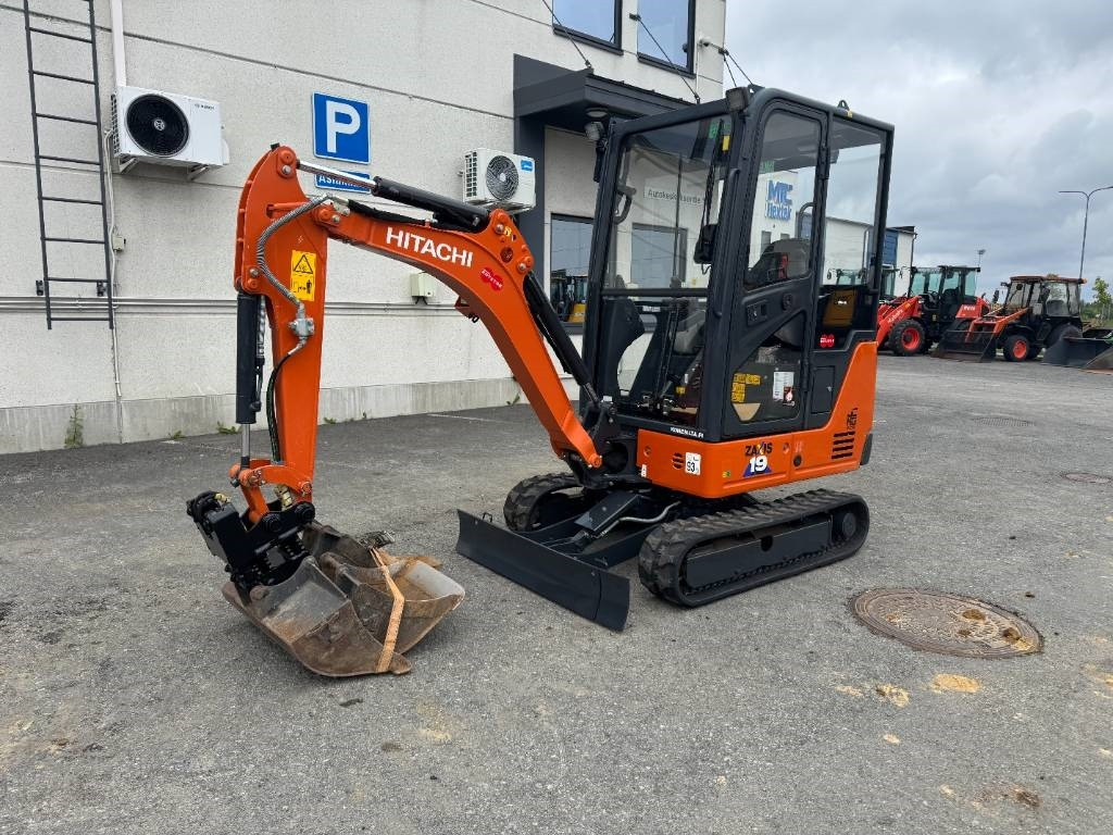 Hitachi ZX 19-6 CR - 미니 굴삭기 : 사진 2 Hitachi ZX 19-6 CR - 미니 굴삭기 : 사진 2