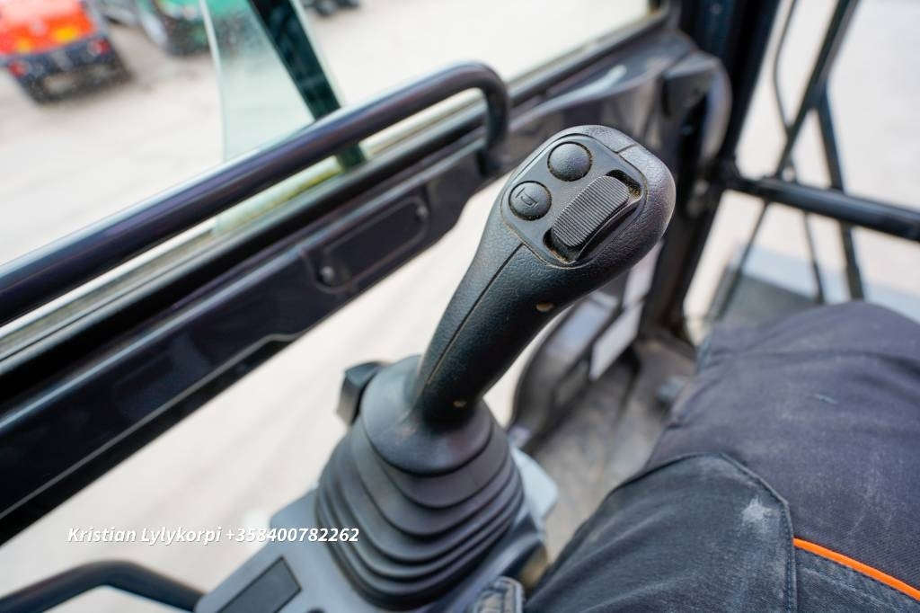 크롤러 굴삭기 Hitachi ZX130LCN-7 PUSKULEVY STAGE V : 사진 25