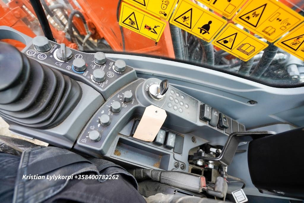 크롤러 굴삭기 Hitachi ZX130LCN-7 PUSKULEVY STAGE V : 사진 27