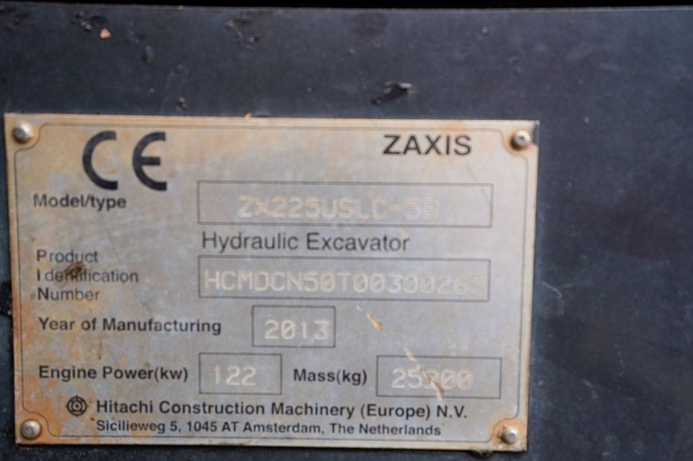 크롤러 굴삭기 Hitachi ZX225USLC-5B MARTTIINILLA : 사진 15