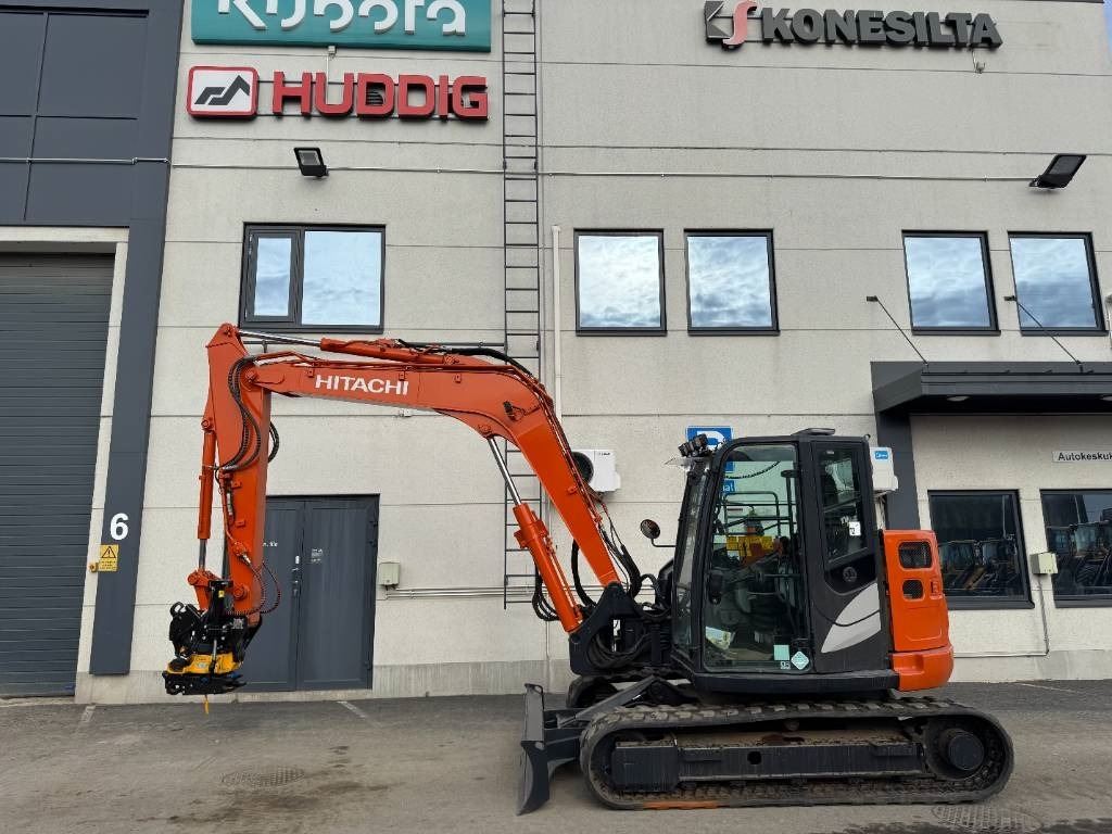 Hitachi ZX85USB-6, Uudella engcon EC209 tiltillä - 미니 굴삭기 : 사진 1 Hitachi ZX85USB-6, Uudella engcon EC209 tiltillä - 미니 굴삭기 : 사진 1