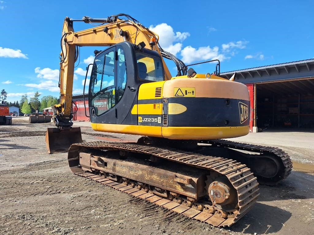JCB JZ235LC KALLISTAJALLA - 크롤러 굴삭기 : 사진 2 JCB JZ235LC KALLISTAJALLA - 크롤러 굴삭기 : 사진 2