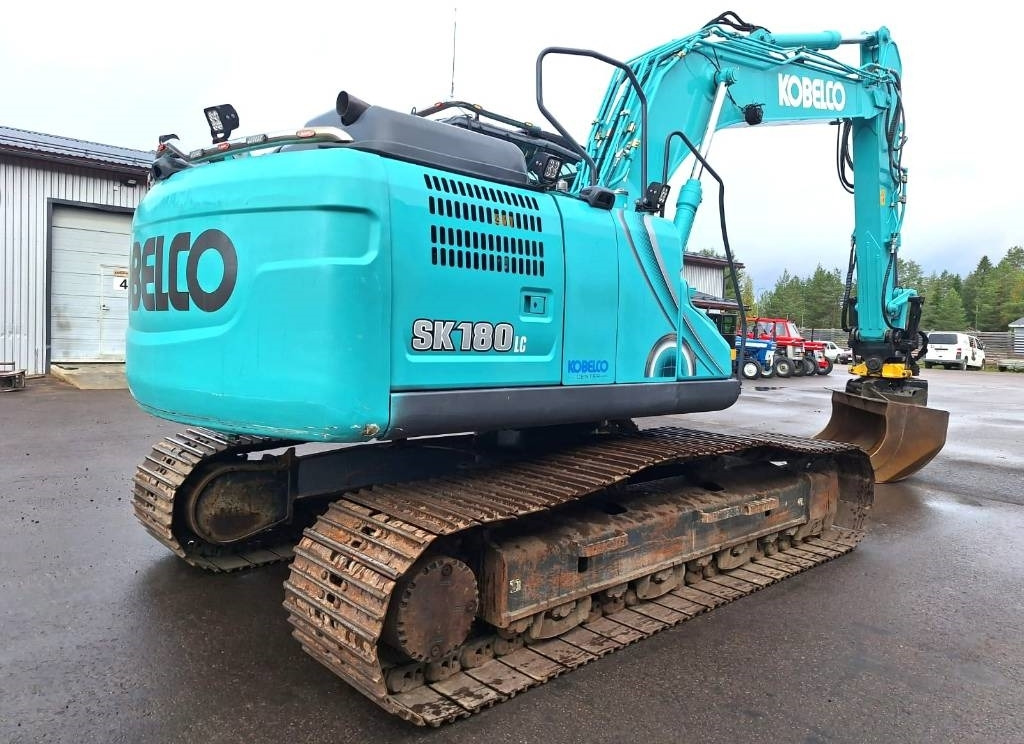 Kobelco SK180LC-10 PYÖRITTÄJÄLLÄ - 크롤러 굴삭기 : 사진 4 Kobelco SK180LC-10 PYÖRITTÄJÄLLÄ - 크롤러 굴삭기 : 사진 4