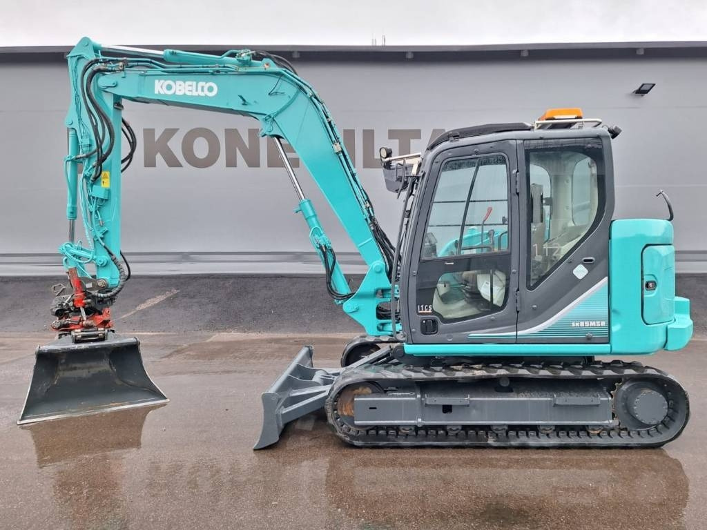 미니 굴삭기 Kobelco SK85MSR-3 PYÖRITTÄJÄLLÄ : 사진 1