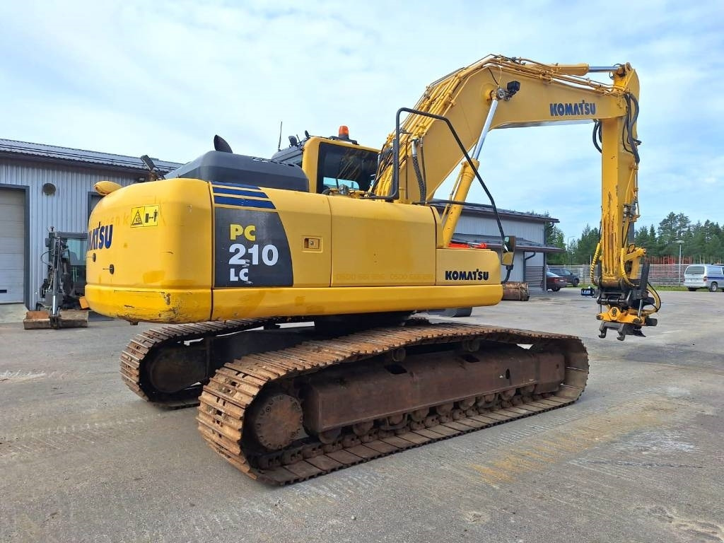 Komatsu MYYTY! SOLD! PC210LC-8 PYÖRITTÄJÄLLÄ - 크롤러 굴삭기 : 사진 4 Komatsu MYYTY! SOLD! PC210LC-8 PYÖRITTÄJÄLLÄ - 크롤러 굴삭기 : 사진 4