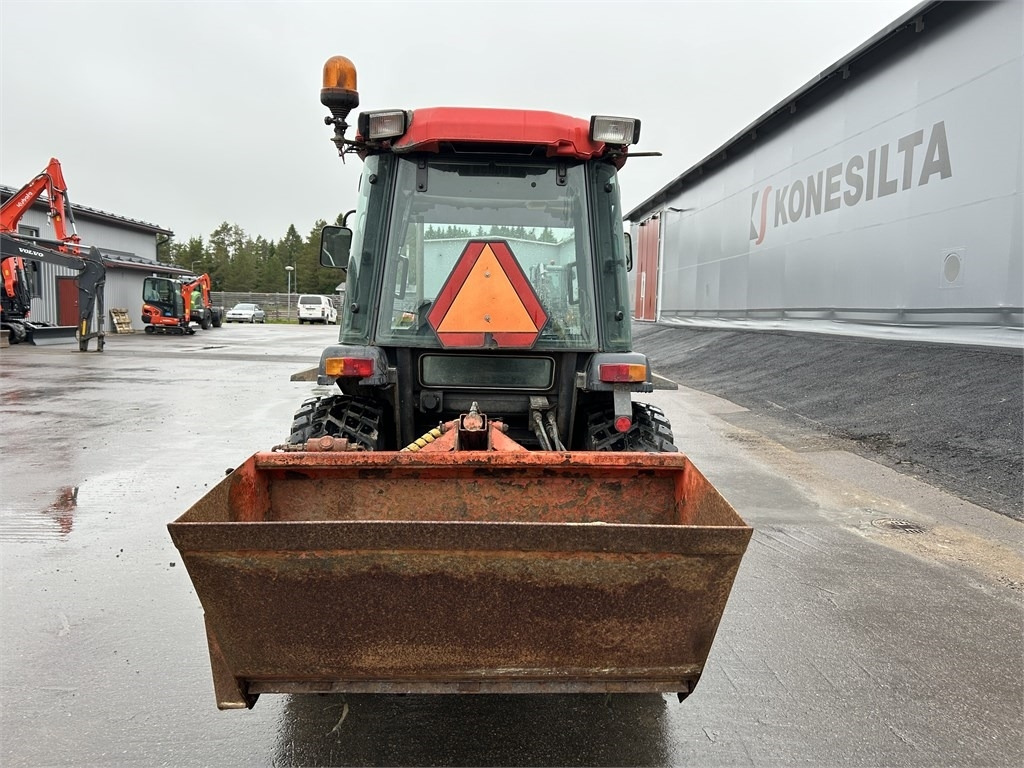 Kubota L 3600 AURA JA HIEKOTIN - 지자체 트랙터 : 사진 3 Kubota L 3600 AURA JA HIEKOTIN - 지자체 트랙터 : 사진 3