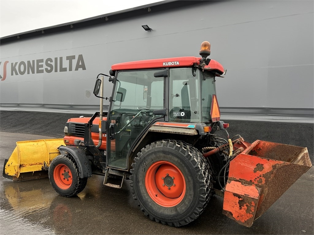 Kubota L 3600 AURA JA HIEKOTIN - 지자체 트랙터 : 사진 2 Kubota L 3600 AURA JA HIEKOTIN - 지자체 트랙터 : 사진 2