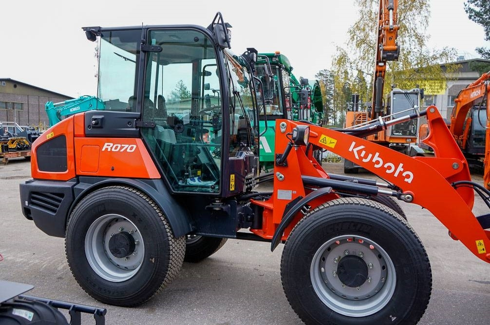Kubota R070 VARUSTELTU - 휠 로더 : 사진 5 Kubota R070 VARUSTELTU - 휠 로더 : 사진 5