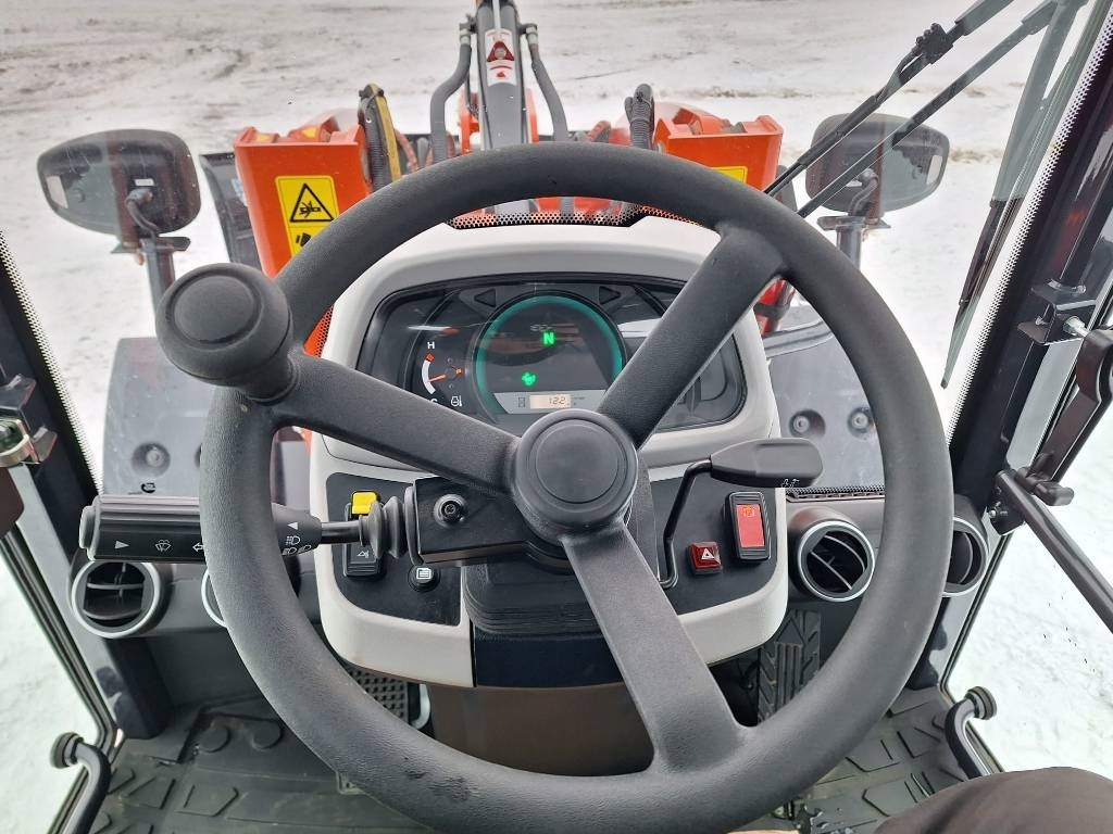 신규 휠 로더 Kubota R090 TALVIPAKETILLA : 사진 13