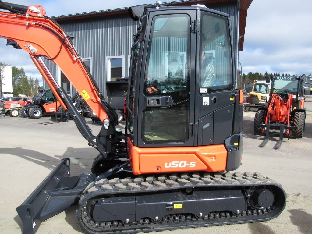 Kubota U50-5 UUTUUS! KOEAJA!! - 미니 굴삭기 : 사진 2 Kubota U50-5 UUTUUS! KOEAJA!! - 미니 굴삭기 : 사진 2