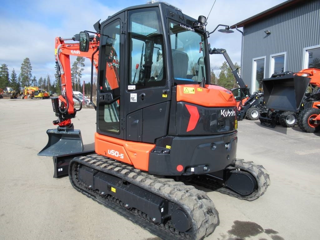 Kubota U50-5 UUTUUS! KOEAJA!! - 미니 굴삭기 : 사진 3 Kubota U50-5 UUTUUS! KOEAJA!! - 미니 굴삭기 : 사진 3