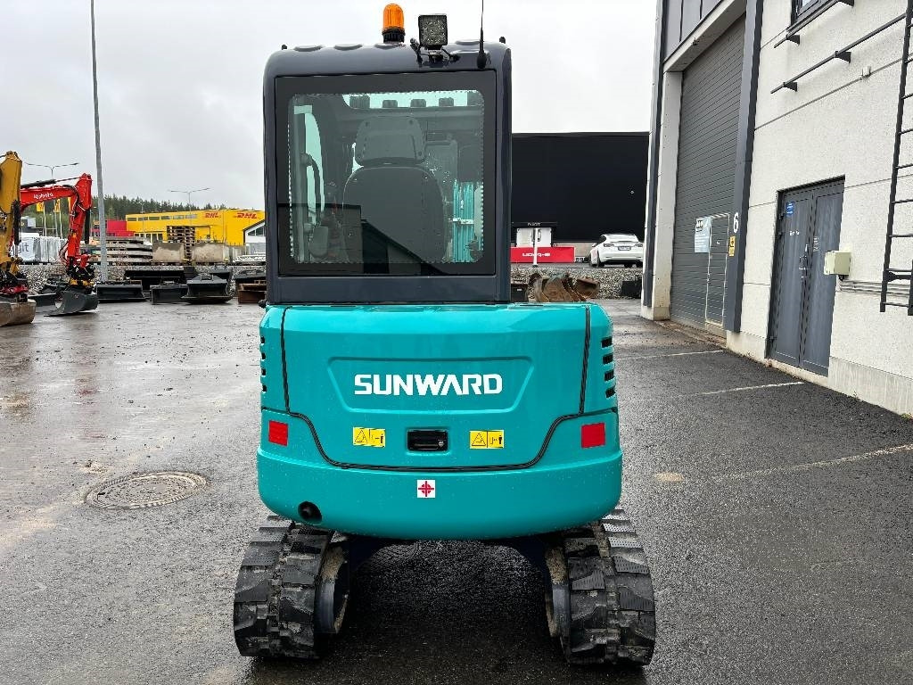 Sunward SWE25F KUIN UUSI - 미니 굴삭기 : 사진 3 Sunward SWE25F KUIN UUSI - 미니 굴삭기 : 사진 3