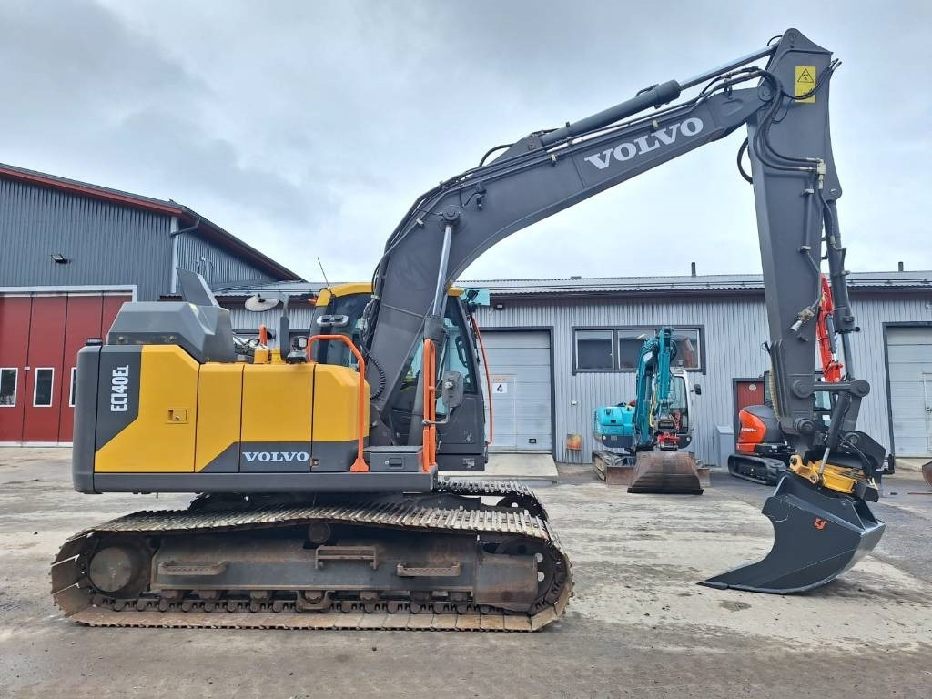 Volvo EC140EL PYÖRITTÄJÄLLÄ - 크롤러 굴삭기 : 사진 5 Volvo EC140EL PYÖRITTÄJÄLLÄ - 크롤러 굴삭기 : 사진 5