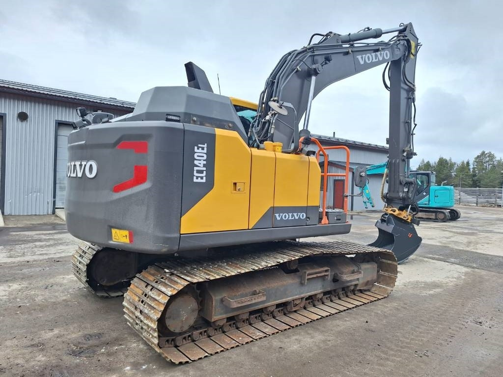 Volvo EC140EL PYÖRITTÄJÄLLÄ - 크롤러 굴삭기 : 사진 4 Volvo EC140EL PYÖRITTÄJÄLLÄ - 크롤러 굴삭기 : 사진 4