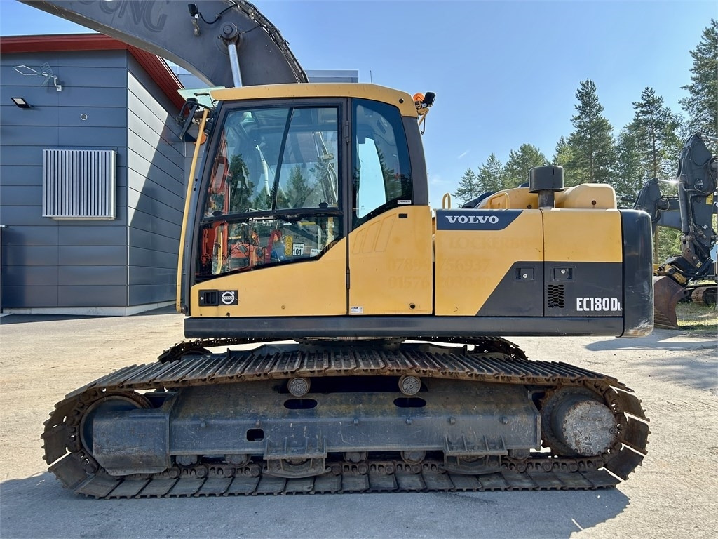 Volvo EC180DL PYÖRITTÄJÄLLÄ - 크롤러 굴삭기 : 사진 2 Volvo EC180DL PYÖRITTÄJÄLLÄ - 크롤러 굴삭기 : 사진 2