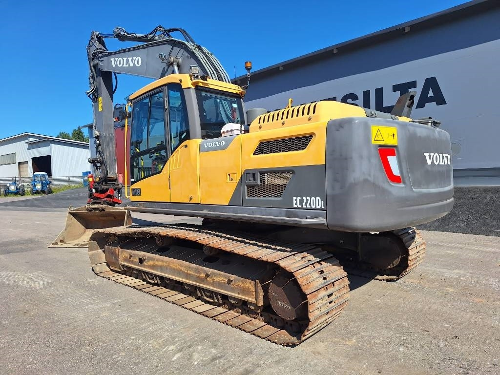Volvo EC220DL PYÖRITTÄJÄLLÄ - 크롤러 굴삭기 : 사진 2 Volvo EC220DL PYÖRITTÄJÄLLÄ - 크롤러 굴삭기 : 사진 2