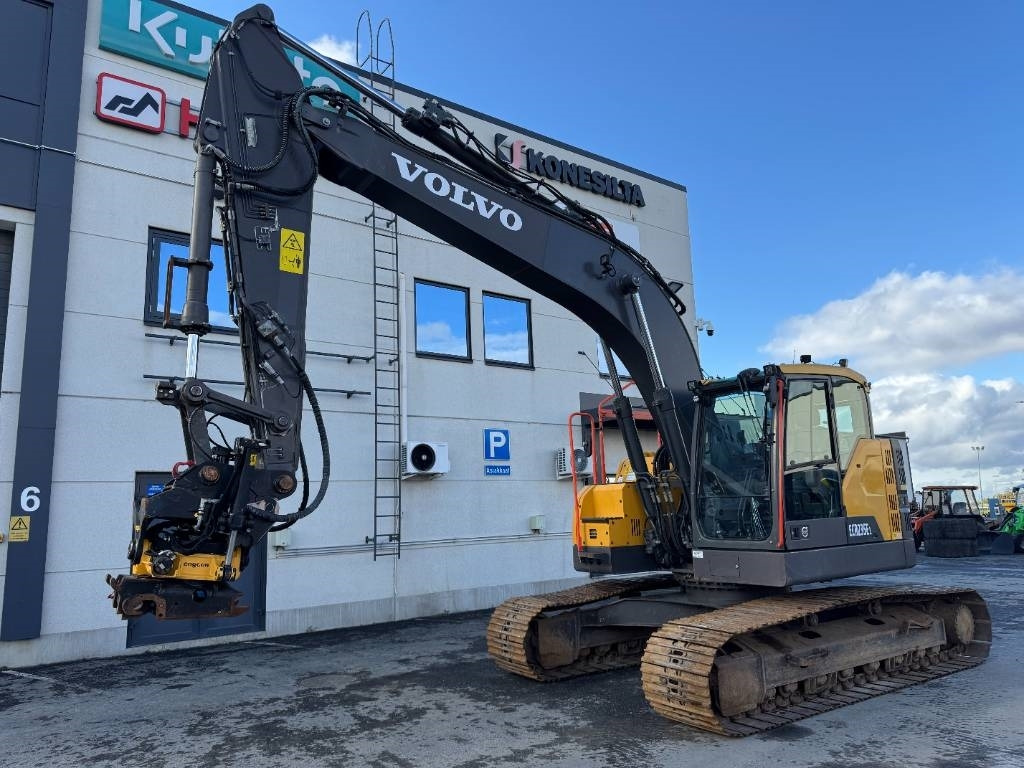 Volvo ECR 235 EL - 크롤러 굴삭기 : 사진 2 Volvo ECR 235 EL - 크롤러 굴삭기 : 사진 2