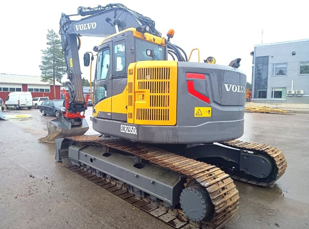 Volvo ECR235DL PYÖRITTÄJÄLLÄ - 크롤러 굴삭기 : 사진 3 Volvo ECR235DL PYÖRITTÄJÄLLÄ - 크롤러 굴삭기 : 사진 3