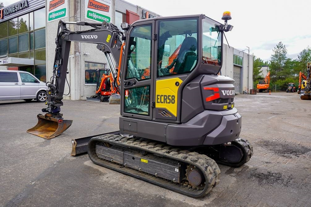 Volvo ECR58F EX-DEMO - 미니 굴삭기 : 사진 2 Volvo ECR58F EX-DEMO - 미니 굴삭기 : 사진 2