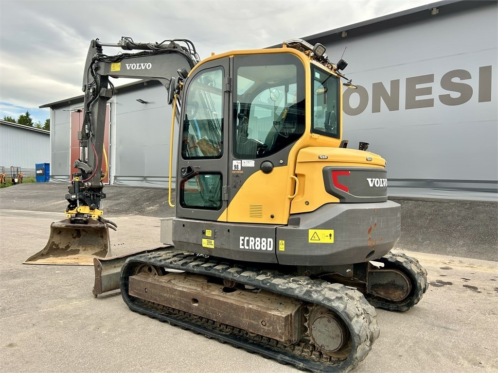 Volvo ECR88D + TYÖLAITTEET - 미니 굴삭기 : 사진 2 Volvo ECR88D + TYÖLAITTEET - 미니 굴삭기 : 사진 2