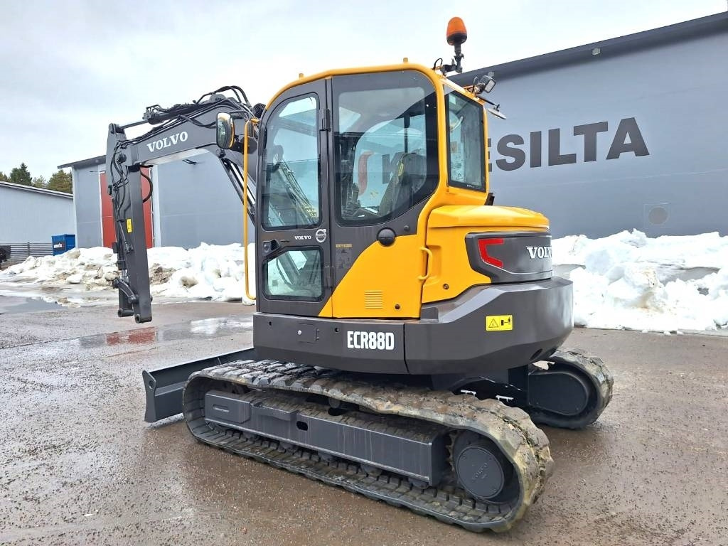 Volvo ECR88D - 미니 굴삭기 : 사진 2 Volvo ECR88D - 미니 굴삭기 : 사진 2